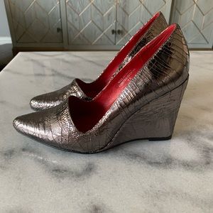 COPY reserved for @roxaidi Jeffrey Campbell metallic wedge heels